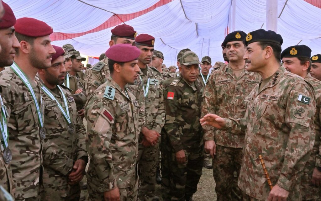 COAS is greeting with the participants of other countries 