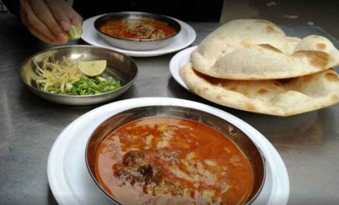 Where in Lahore to Get the Best Nihari?