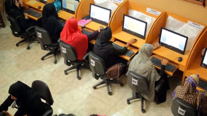 Punjab Begins Offering Thousands of Children Advanced IT Courses