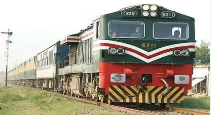 Numerous Karachi Trains were Delayed