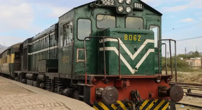 Pakistan Railways Declares That the Sir Syed Express Will Start Again From September 1