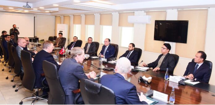 Federal Minister For Finance & Revenue Meets CEO Of APM Terminals