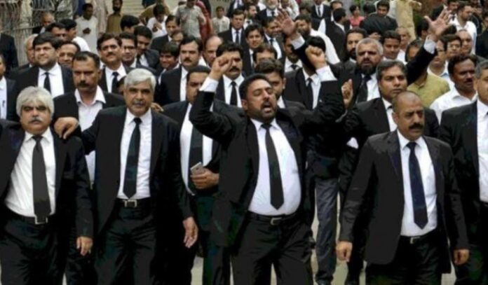 Lawyers Protest: Constitution Highway Completely Closed