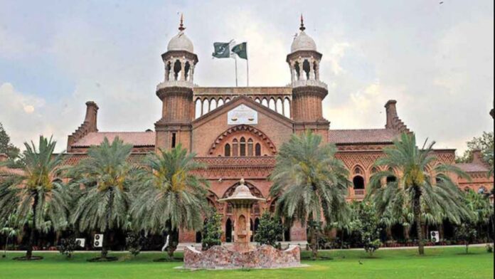 LHC: Man Sets Himself Ablaze Over Delayed Justice