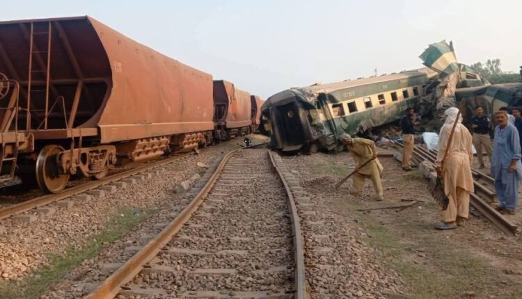Awam Express Derails Near Lodhran: 1 Dead, 21 Injured