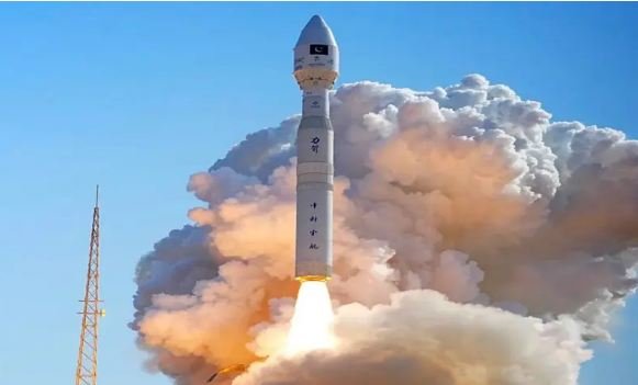 Pakistan Launches Its First Hyperspectral Satellite into Space