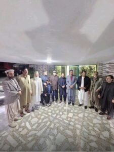 Pak-Afghan Leaders Urge Border Reopening; Demand Compensation for Traders۔